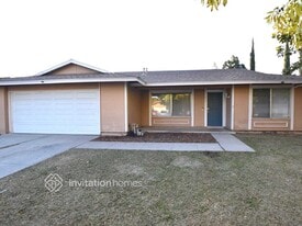 271 Glenmont Ct in Hemet, CA - Building Photo