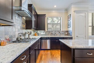 615 W 27th St in Houston, TX - Building Photo - Building Photo