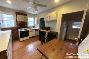 86 Bromfield Rd in Somerville, MA - Building Photo