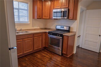 681 Whitney Road West in Fairport, NY - Building Photo - Building Photo