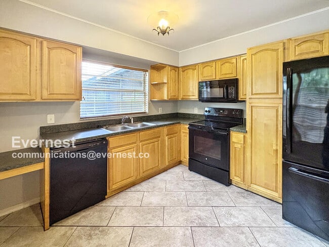 9705 Cypress Shadow Ave in Tampa, FL - Building Photo - Building Photo