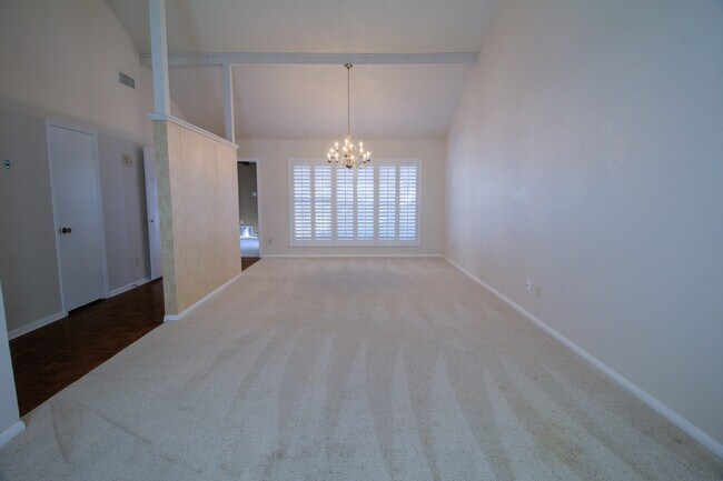 4513 Westchester Dr in Waco, TX - Building Photo - Building Photo