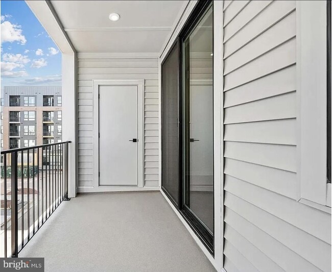 4768 Sully Pt Ln in Chantilly, VA - Building Photo - Building Photo