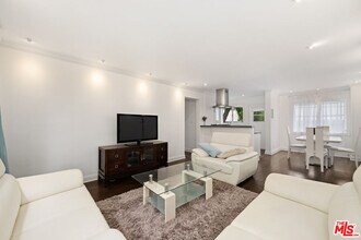 138 San Vicente Blvd-Unit -138 B in Santa Monica, CA - Building Photo - Building Photo