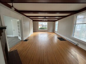 1140 N Church St in Rockford, IL - Building Photo - Building Photo