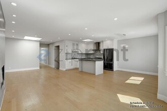 54 Marston Ave in San Francisco, CA - Foto de edificio - Building Photo