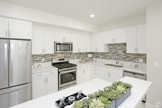 Seacrest Homes Apartments in Torrance, CA - Building Photo - Interior Photo