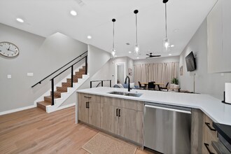 2813 Weisenberger St in Fort Worth, TX - Building Photo - Building Photo