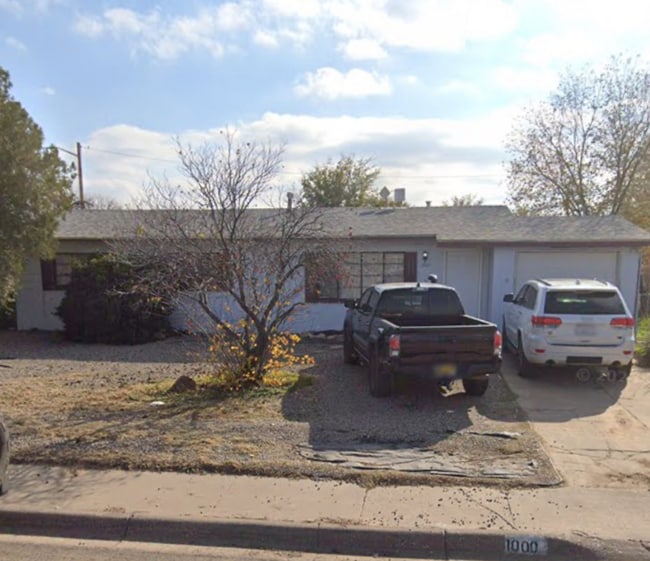 property at 1000 Rancho Rd