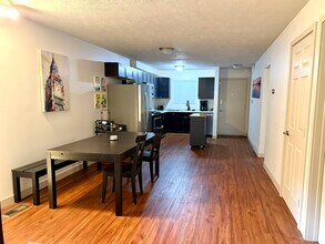 249 S 700 E, Unit 35 in Salt Lake City, UT - Foto de edificio - Building Photo