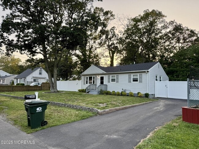 property at 203 Sunset Ln