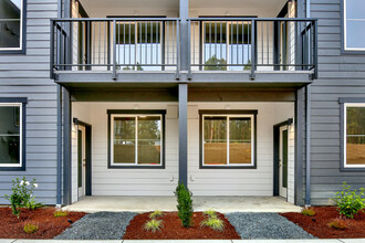 Sophia Place Apartments in Bellingham, WA - Foto de edificio - Building Photo