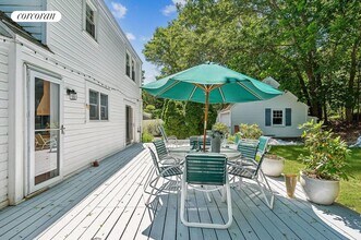 3766 Noyack Rd in Sag Harbor, NY - Building Photo - Building Photo