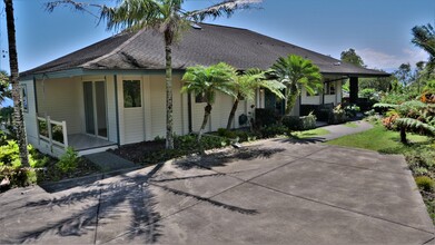 475 Kaukini Loop in Wailuku, HI - Building Photo - Building Photo