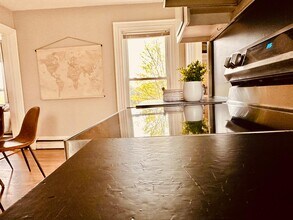 46 Dillingham St, Unit 46 Dillingham in Bangor, ME - Building Photo - Building Photo