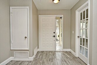 621 Landings Pl in Longwood, FL - Building Photo - Building Photo