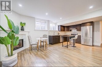 24 Norcross Rd in Toronto, ON - Building Photo - Building Photo