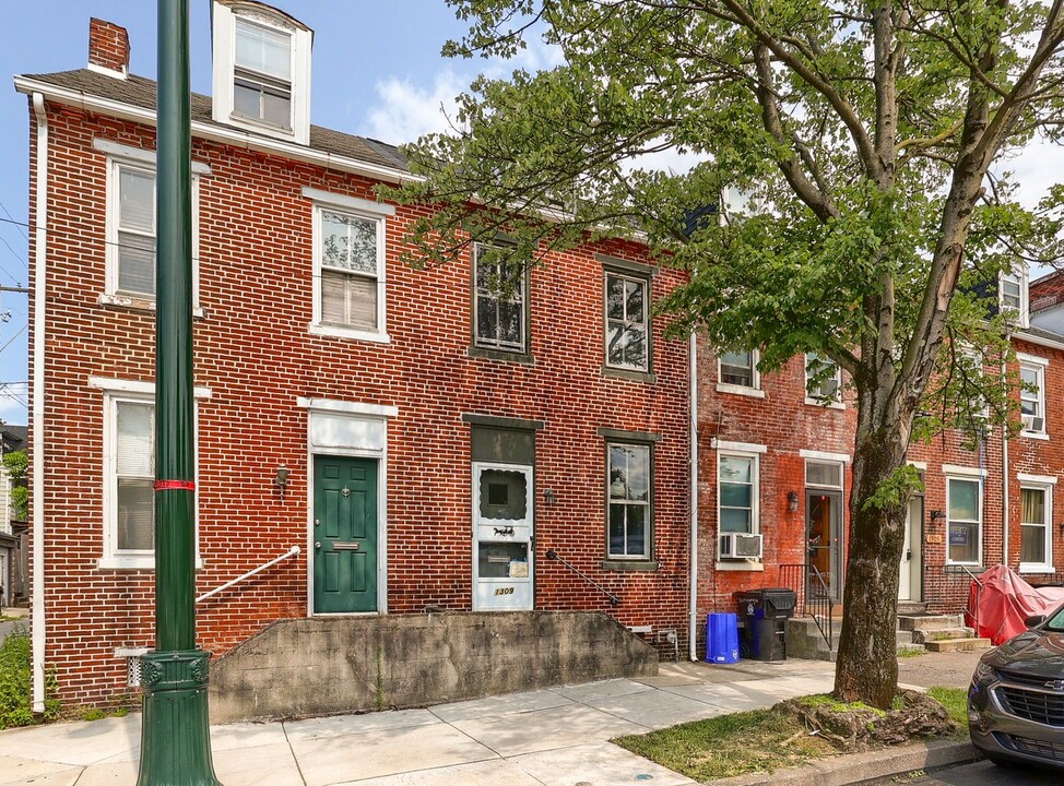 1309 N 2nd St in Harrisburg, PA - Foto de edificio