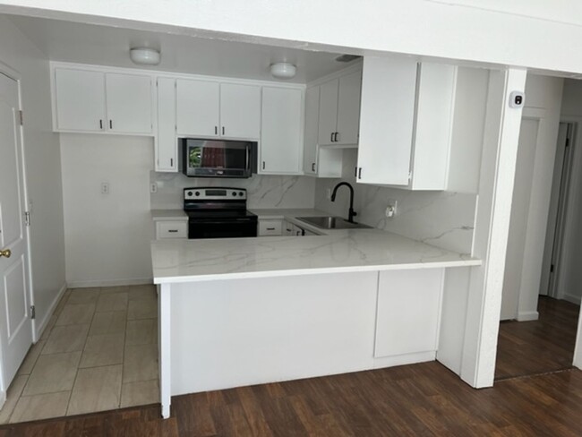 10960 Hirschfeld Way in Rancho Cordova, CA - Building Photo - Building Photo