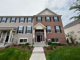 594 Cimmaron Cir in Crystal Lake, IL - Building Photo