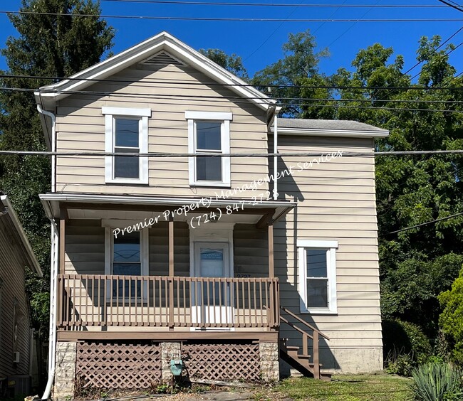 property at 2727 9th Ave