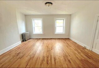 184 Ocean Ave in Jersey City, NJ - Building Photo - Building Photo