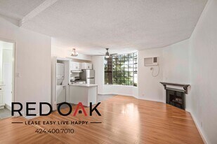 10304 Tujunga Canyon Blvd in Los Angeles, CA - Building Photo