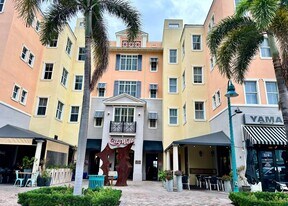 200 NE 2nd Ave in Delray Beach, FL - Building Photo