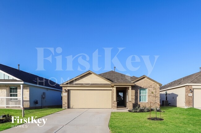 10710 Vinateros Dr in Converse, TX - Foto de edificio - Building Photo