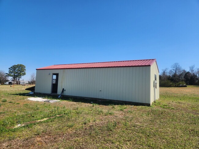 property at 1380 E Quarry St