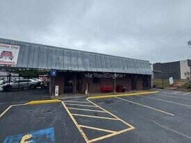 1731 Newnan Rd in Griffin, GA - Building Photo