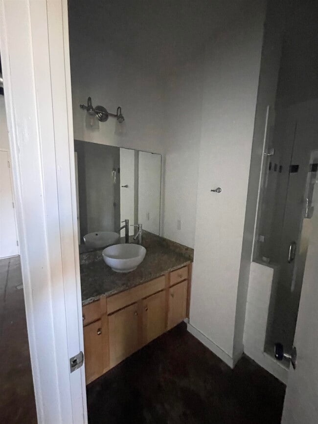 property at 420 N Adams St