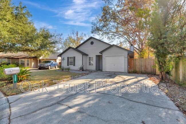 8335 Weyhill Ct in Charleston, SC - Building Photo - Building Photo