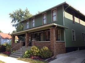 1425 E Broadway in Logansport, IN - Building Photo