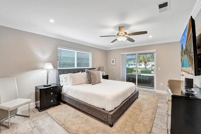 property at 2710 NE 5th St