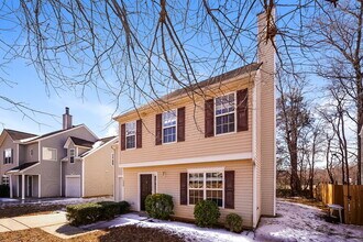 1554 Kindred Cir NW, Unit 2 in Concord, NC - Foto de edificio - Building Photo