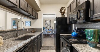 Ashford in Carrollton, TX - Building Photo