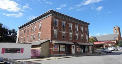 87 North Main St in Mechanicville, NY - Building Photo - Building Photo