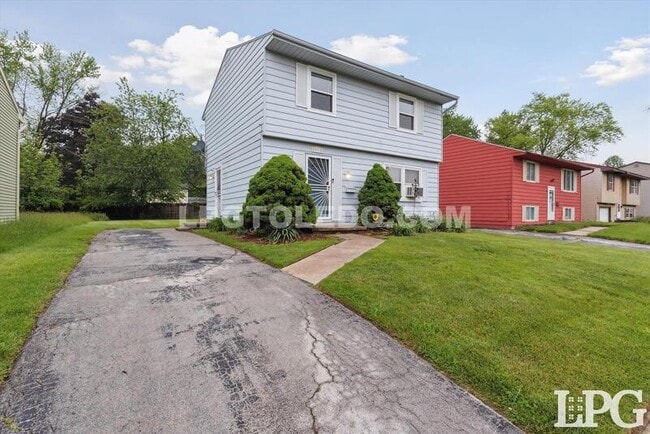 property at 4336 Deerwood Ln