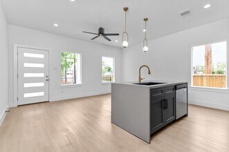 2316 McKee St in Houston, TX - Building Photo - Building Photo