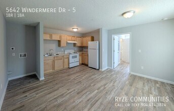 5642 Windermere Dr in Jacksonville, FL - Building Photo - Building Photo