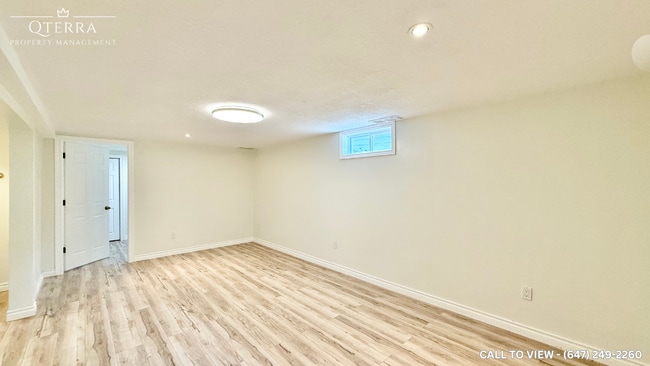 property at 89 Farr Cres