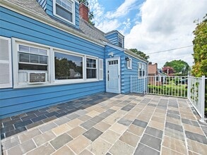 93 Joyce Rd in Eastchester, NY - Building Photo - Building Photo
