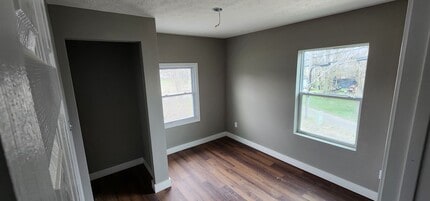 429-431 Bolander Ave in Dayton, OH - Building Photo - Building Photo