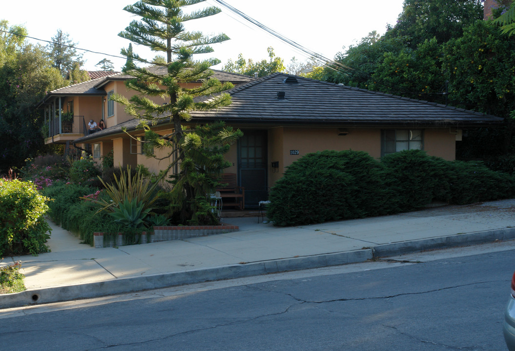 1029 Laguna St in Santa Barbara, CA - Building Photo