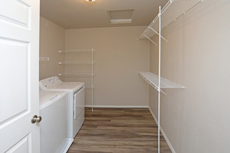 East Gate Apartments in Weston, WI - Building Photo - Interior Photo