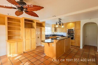 1526 Mariposa Dr in Corona, CA - Building Photo - Building Photo