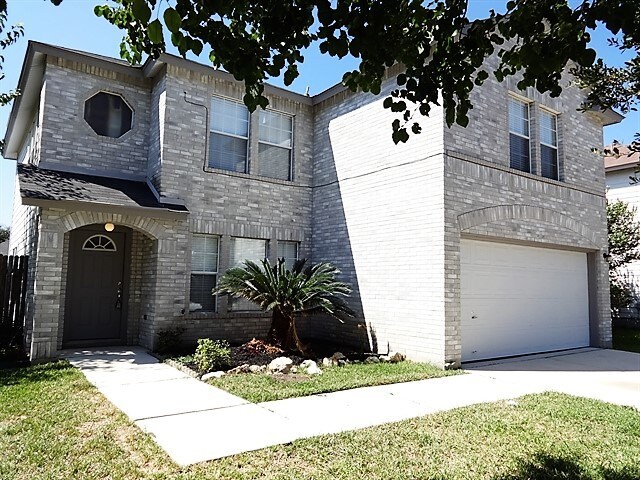 420 Emerald Fields Ln in Kyle, TX - Building Photo