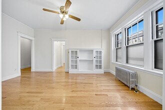 4 Crawford St in Cambridge, MA - Building Photo - Building Photo