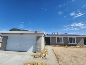 74160 Pinon Dr in Twentynine Palms, CA - Building Photo - Building Photo